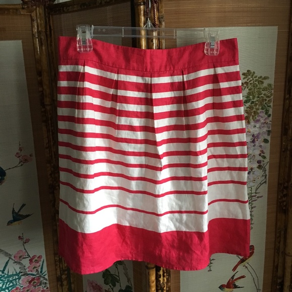 Banana Republic Factory Dresses & Skirts - Banana Republic Factory pink & white striped skirt